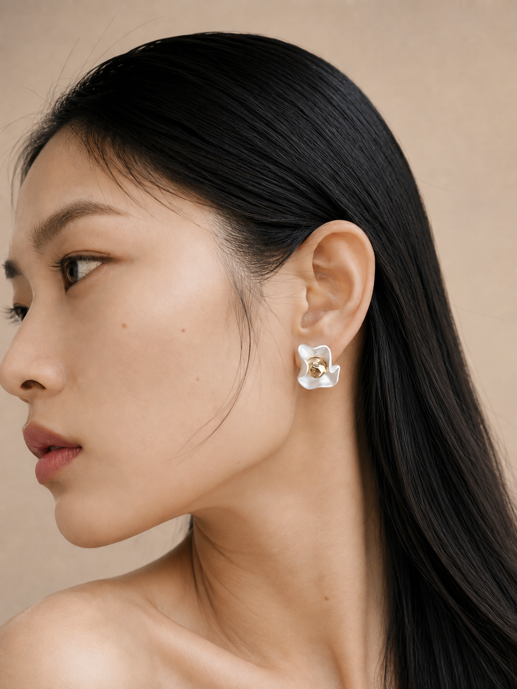 Bloom Studs