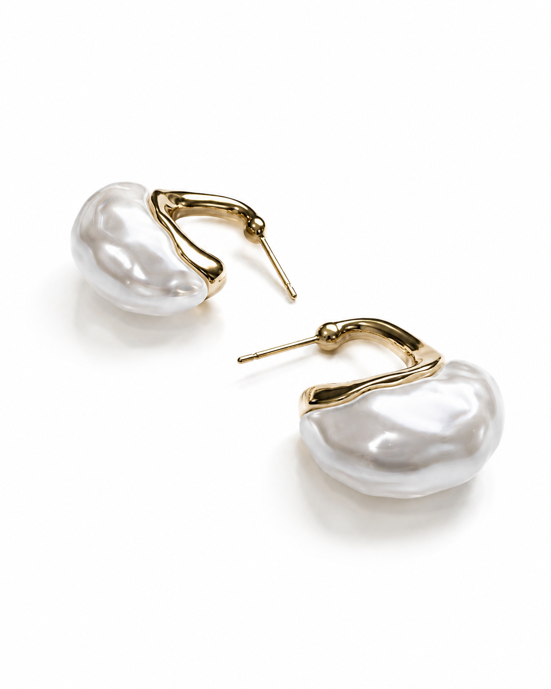 Cove Pearl Earrings
