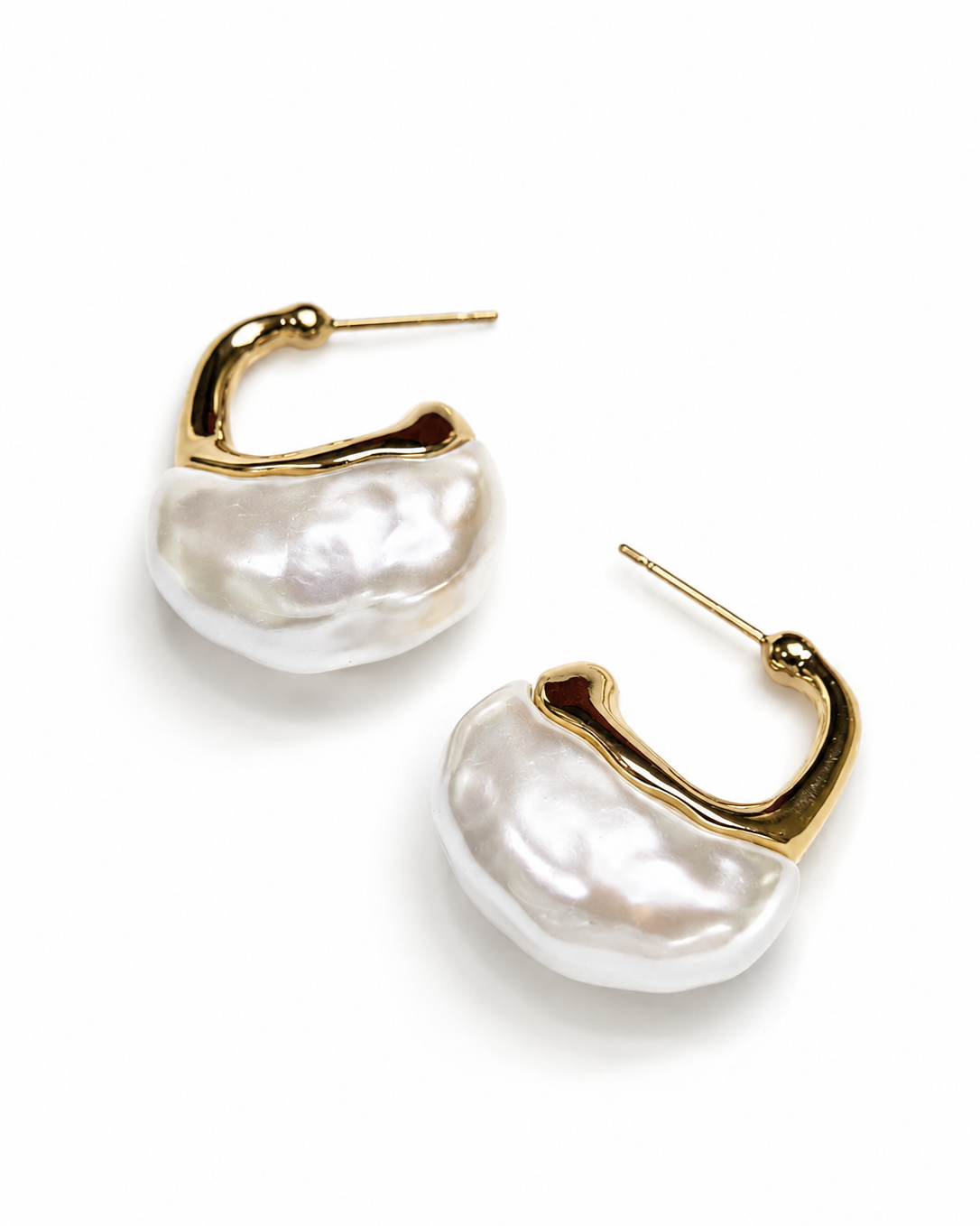 Cove Pearl Earrings
